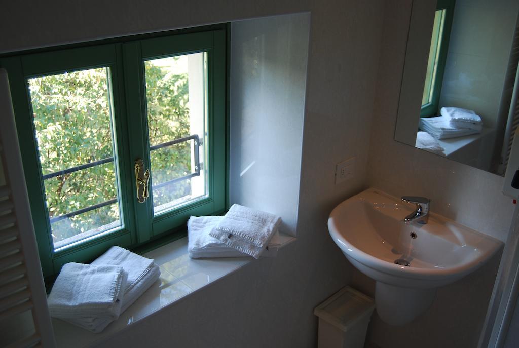 Residence Delle Tre Corone Trescore Balneario Pokoj fotografie